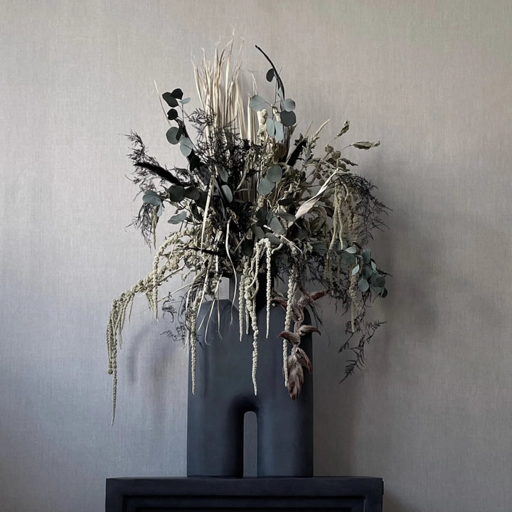 Cobra Tall, Hexa - Black Vases 101 Copenhagen   