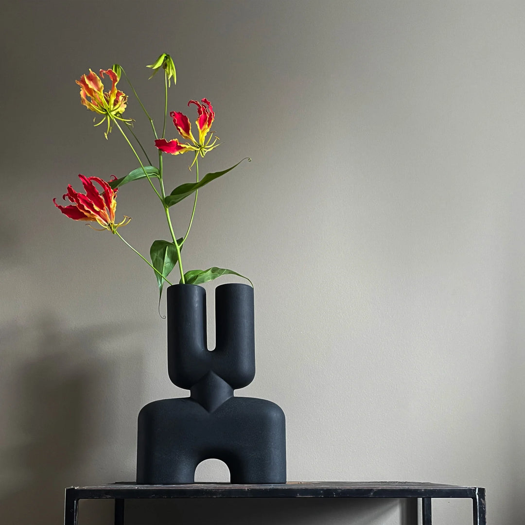 Cobra Double, Medio - Black Vases 101 Copenhagen   