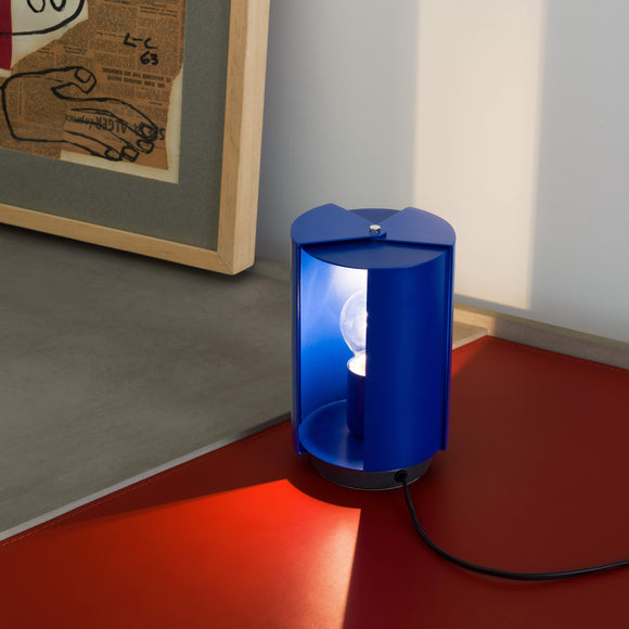 Perriand Pivotante a Poser Table Lamp Table Lamps NEMO