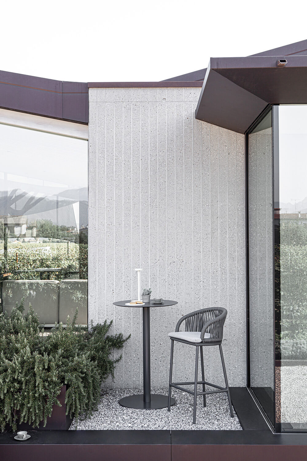 Net B Table &mdash; Cassoni Fixed Tables Atmosphera