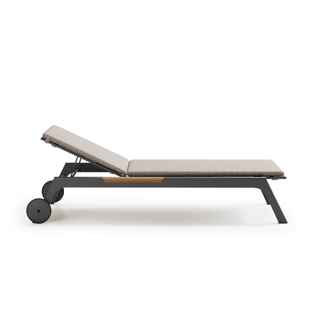 Nevada Lounger &mdash; Cassoni Loungers Atmosphera