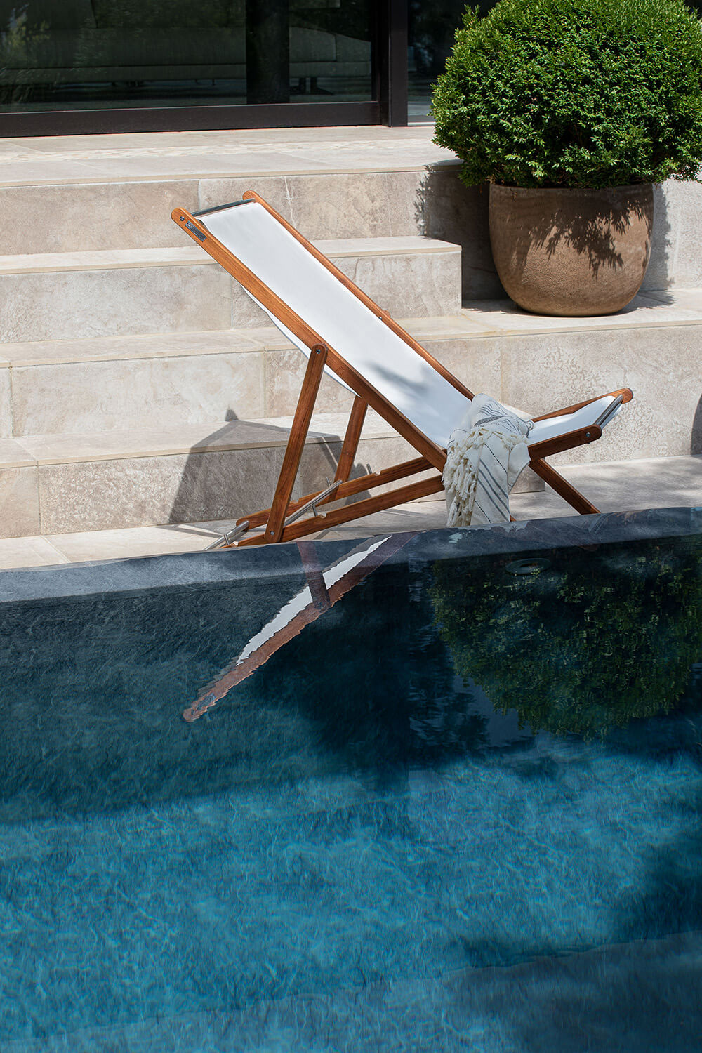 Nirvana Deck Chair Loungers Atmosphera