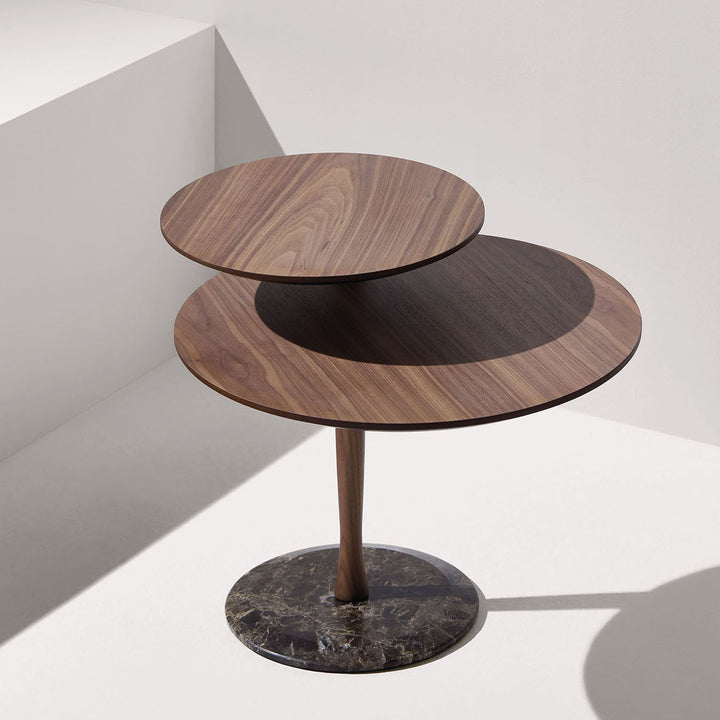 Mesa Vaiven Side Table Accent Tables Nomon Walnut and Emperador Marble
