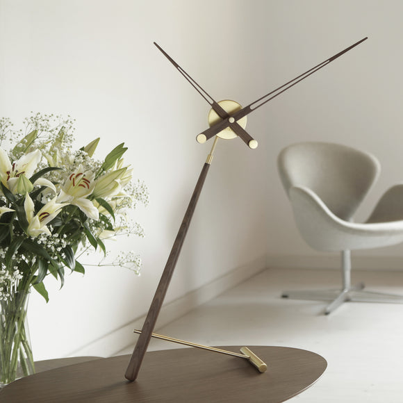 Puntero Table Clock Nomon
