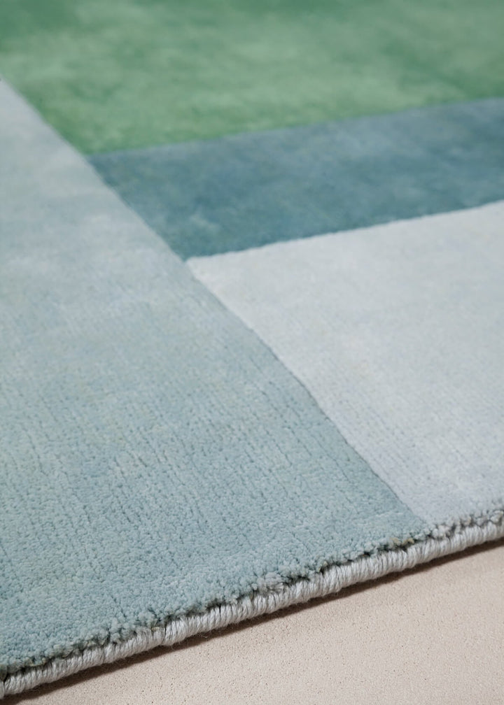 Nostalghia Rug