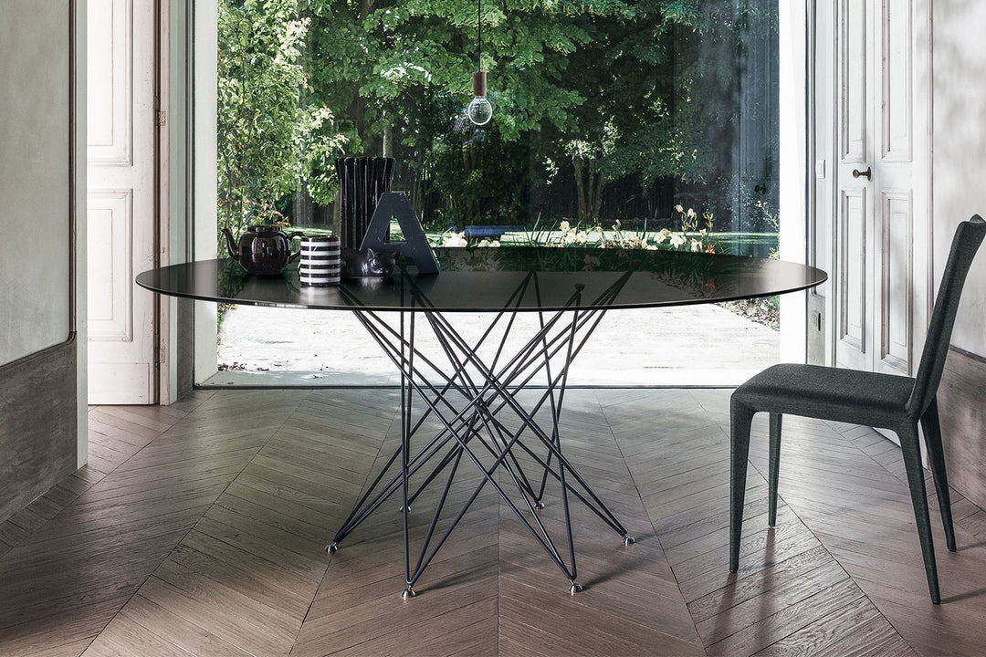 Octa Round Dining Table Bonaldo