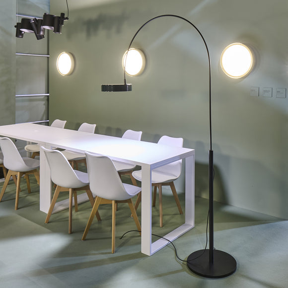 Berlin Outdoor Arched Floor Lamp Floor Lamps OLUCE