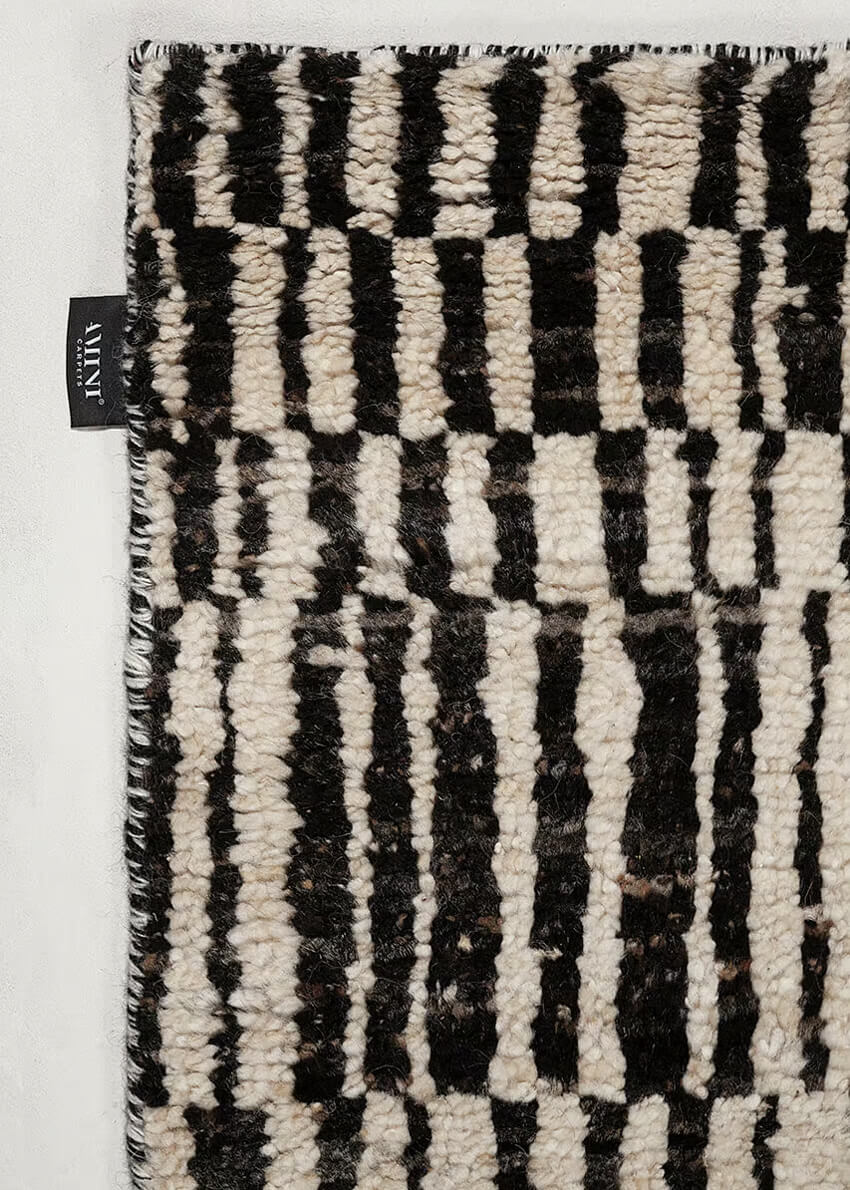 One of a Kind Rug Rugs Amini
