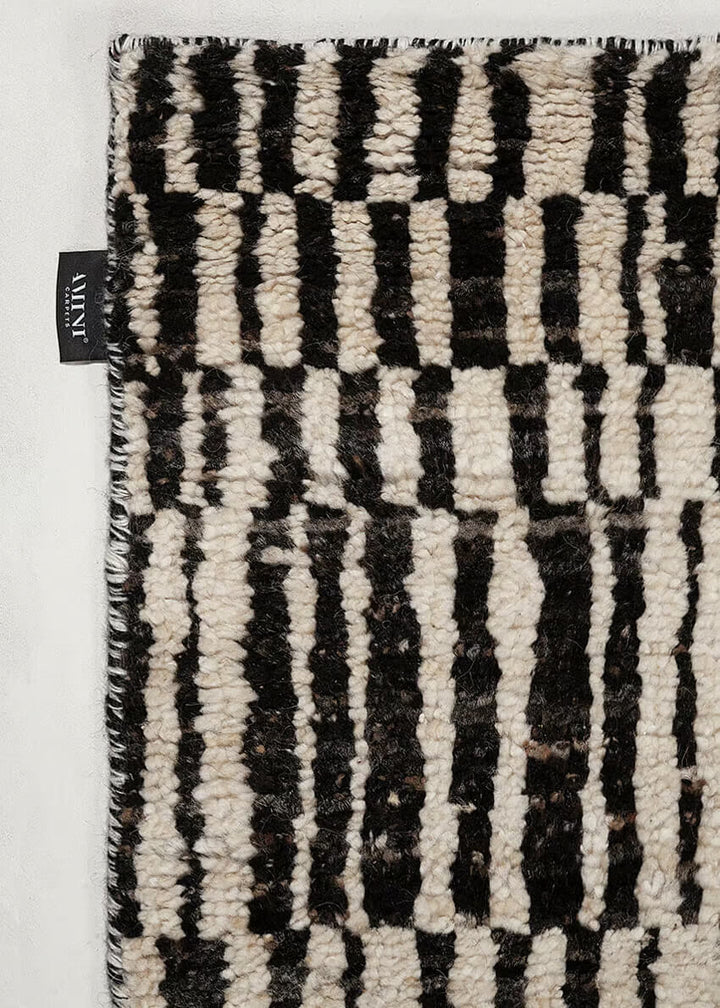 One of a Kind Rug Rugs Amini