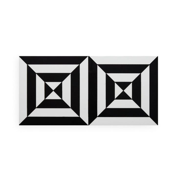 Small Op Art Lacquer Box Jonathan Adler