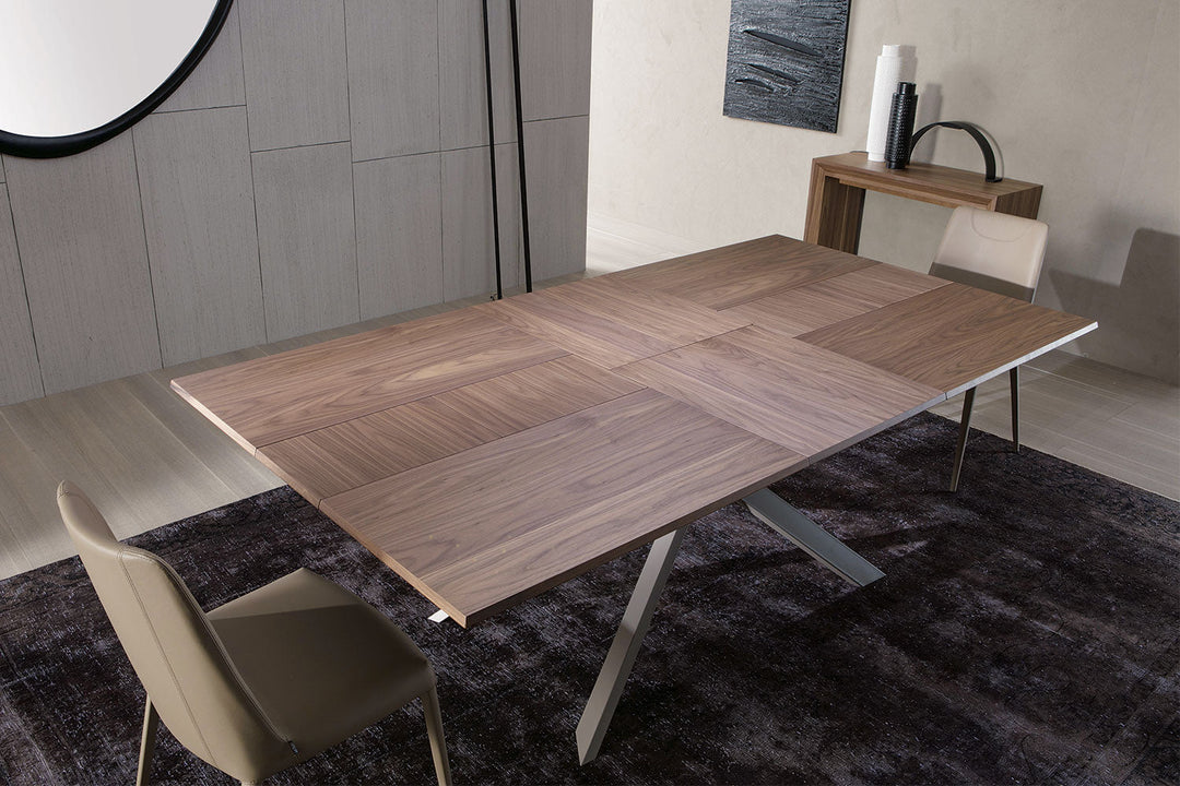 4x4 Dining Table