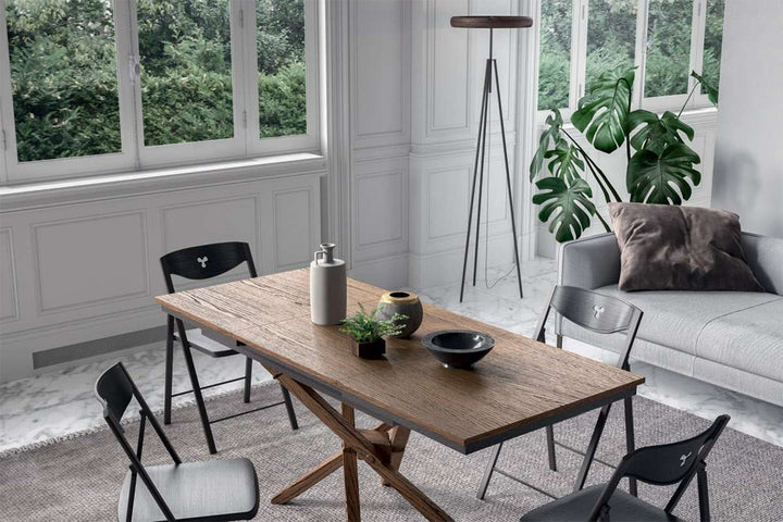 Discovery Floor Lamp