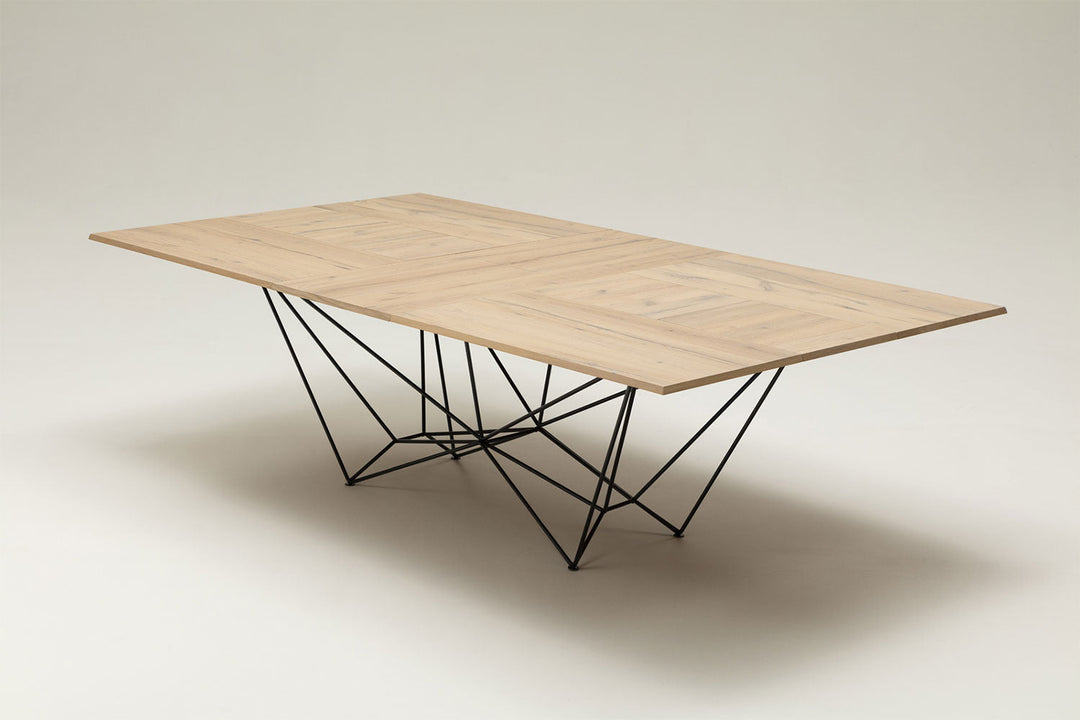 Fil8 Extension Dining Table