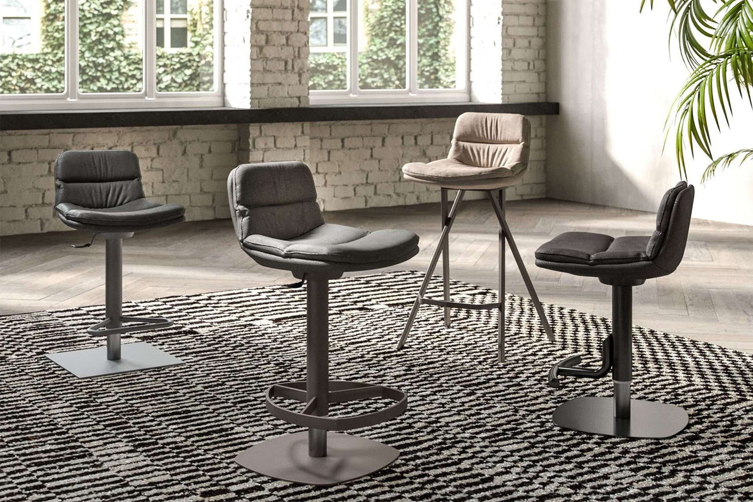 Ozzio Italia Milo Counter Stool - Thumbnail 4