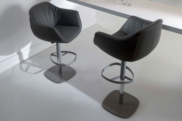 Piquet Adjustable Bar Stool Bar + Counter Stools Ozzio Italia