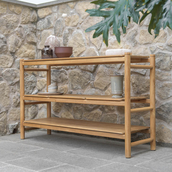 Panama Console Complements Atmosphera