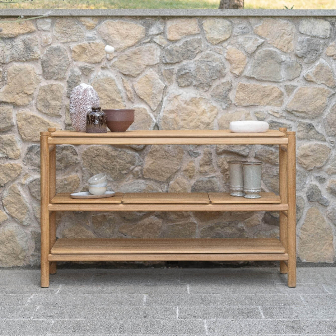 Panama Console Complements Atmosphera