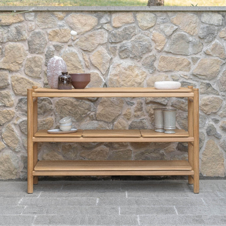 Panama Console Complements Atmosphera