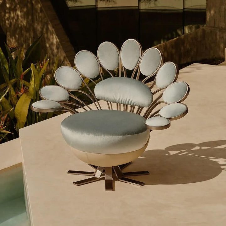 Pavone Outdoor Lounge Chair Lounge Chairs Visionnaire