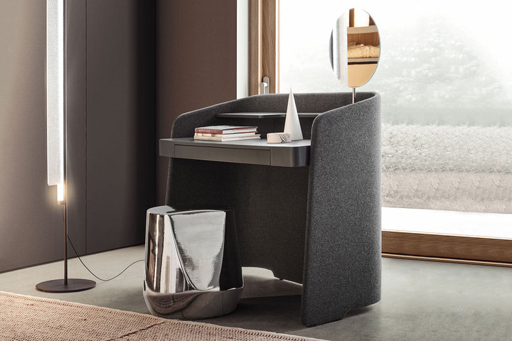 Chloe Vanity Desk Vanity Tables + Desks Pianca