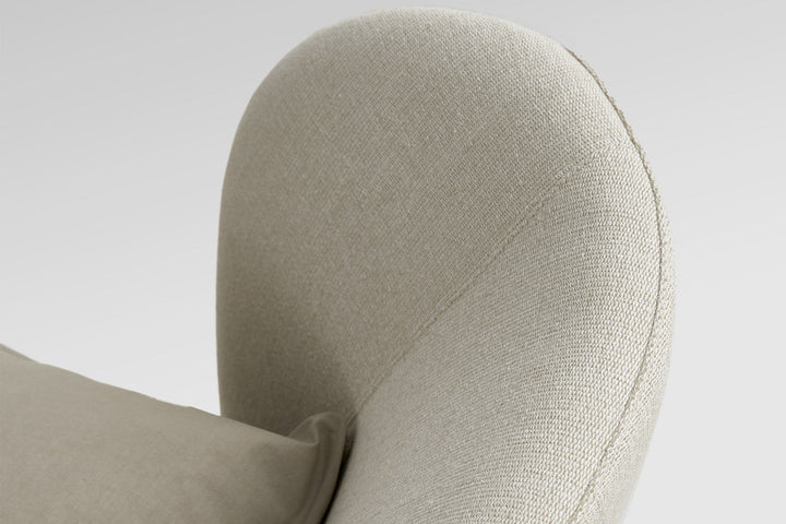 Embrace Bed Quickship Beds Pianca
