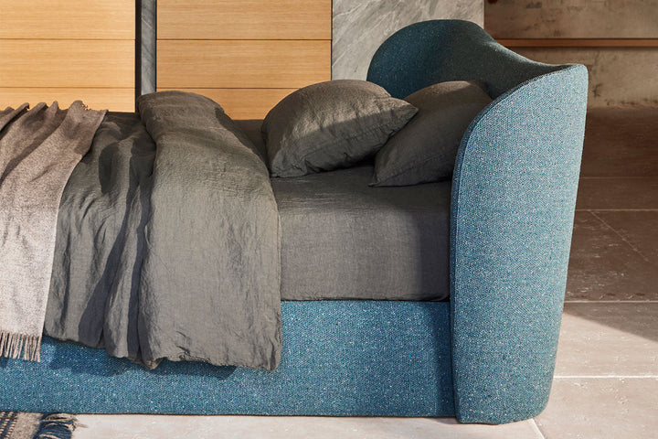 Embrace Bed Beds Pianca