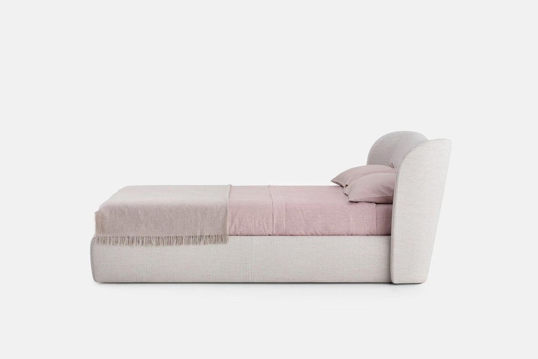 Embrace Bed Beds Pianca