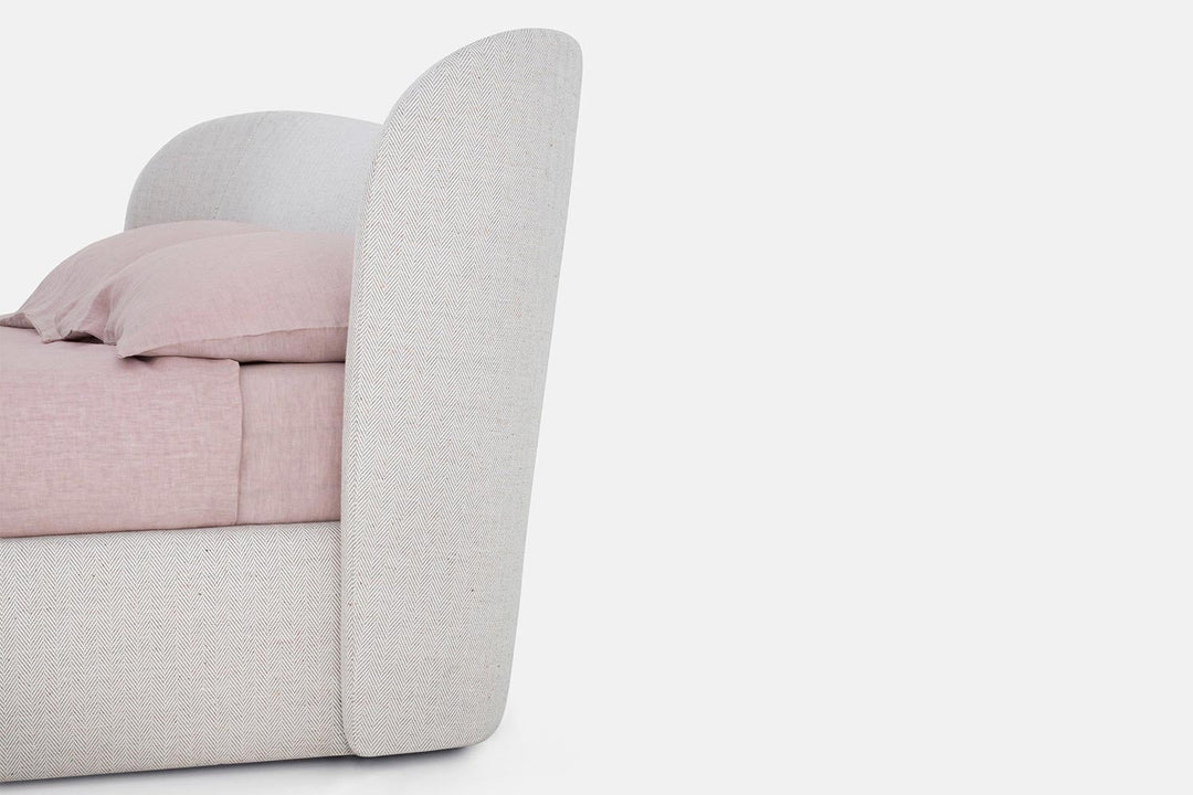 Embrace Bed Beds Pianca