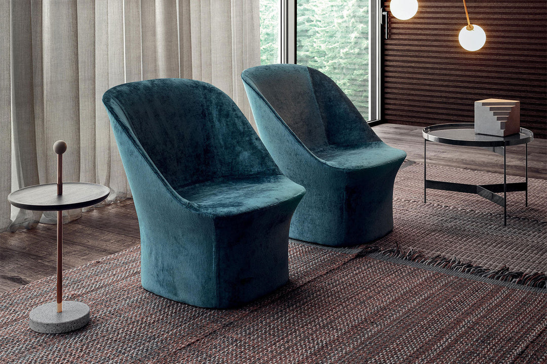 Esse Armchair with Base Chairs Pianca