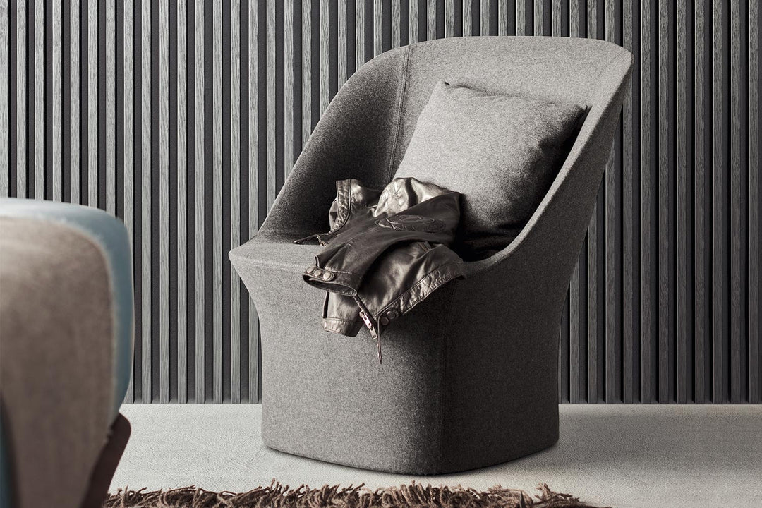 Esse Armchair with Base Chairs Pianca