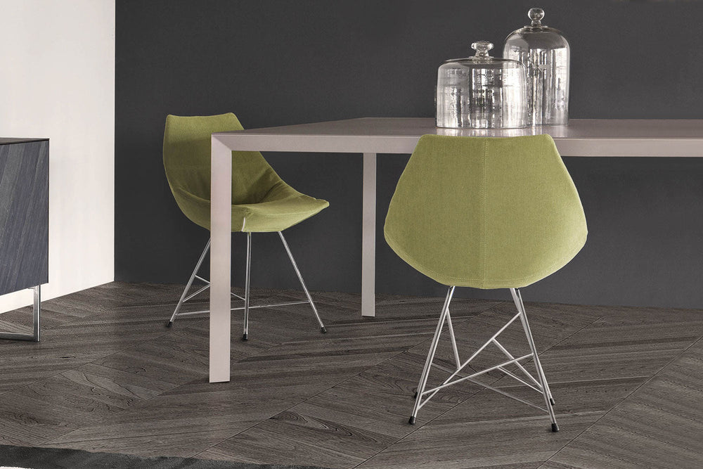 Gamma Upholstered Dining Chair with Star Base Dining Chairs Pianca