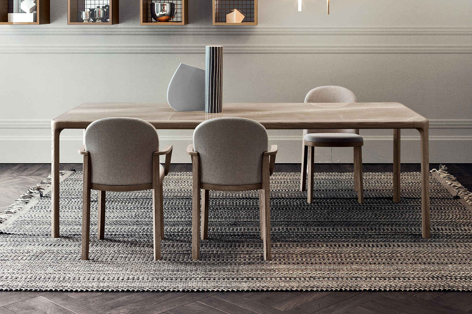 Pianca Inari Dining Table - Thumbnail 2