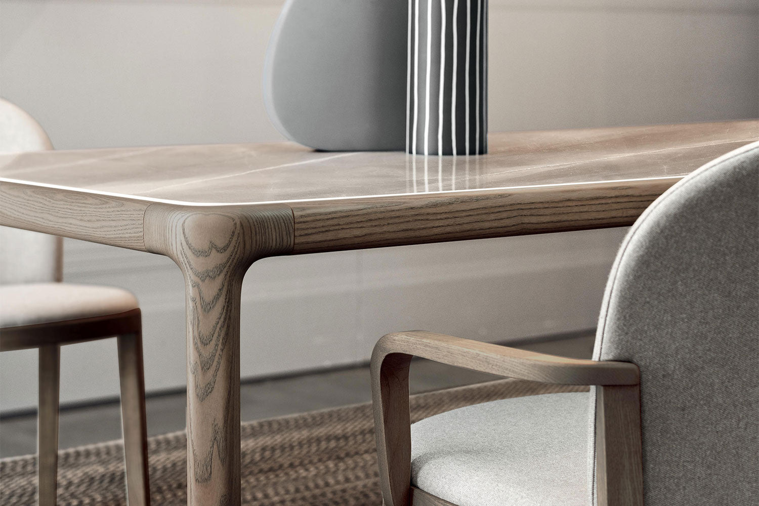 Pianca Inari Dining Table