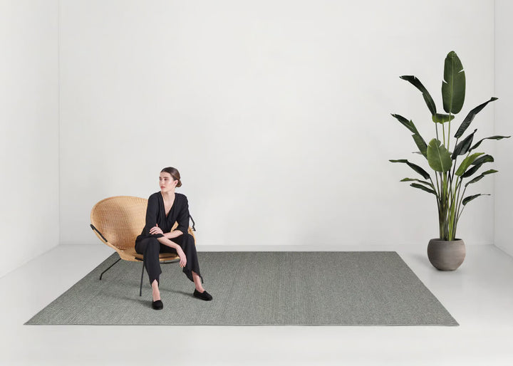 Plain Rug