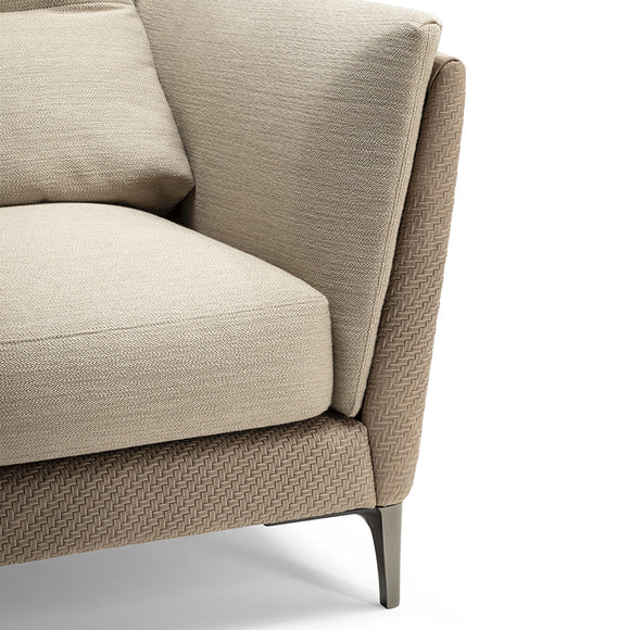 Bretagne Gran Comfort 2-Seater Sofa Sofas Poltrona Frau