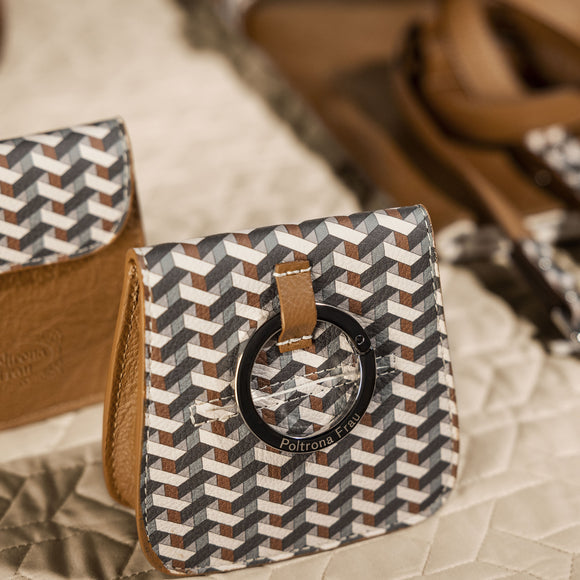 Dog Biscuit Pocket Poltrona Frau