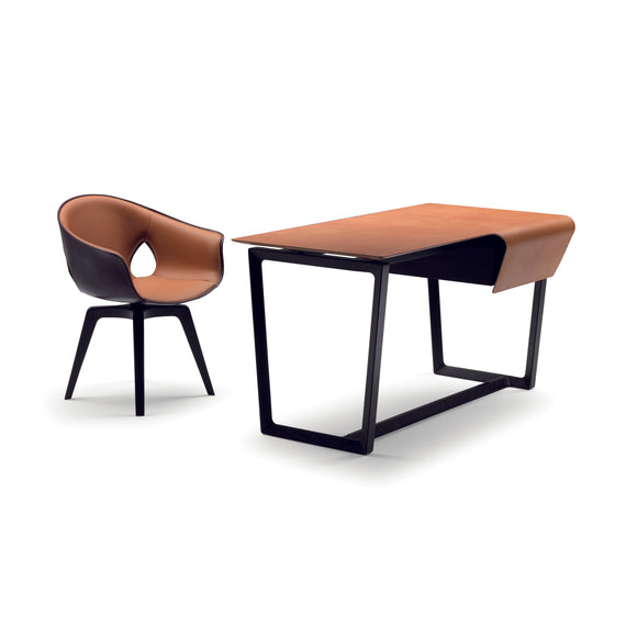 Fred Desk Desks Poltrona Frau