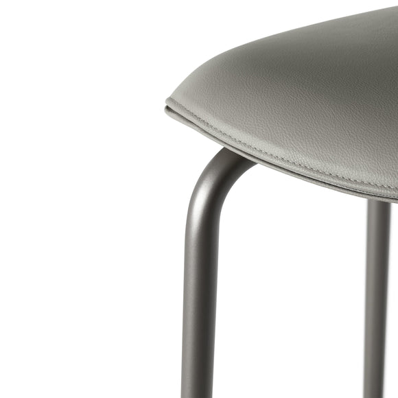 Montera Mas Counter Stool Table & Bar Stools Poltrona Frau
