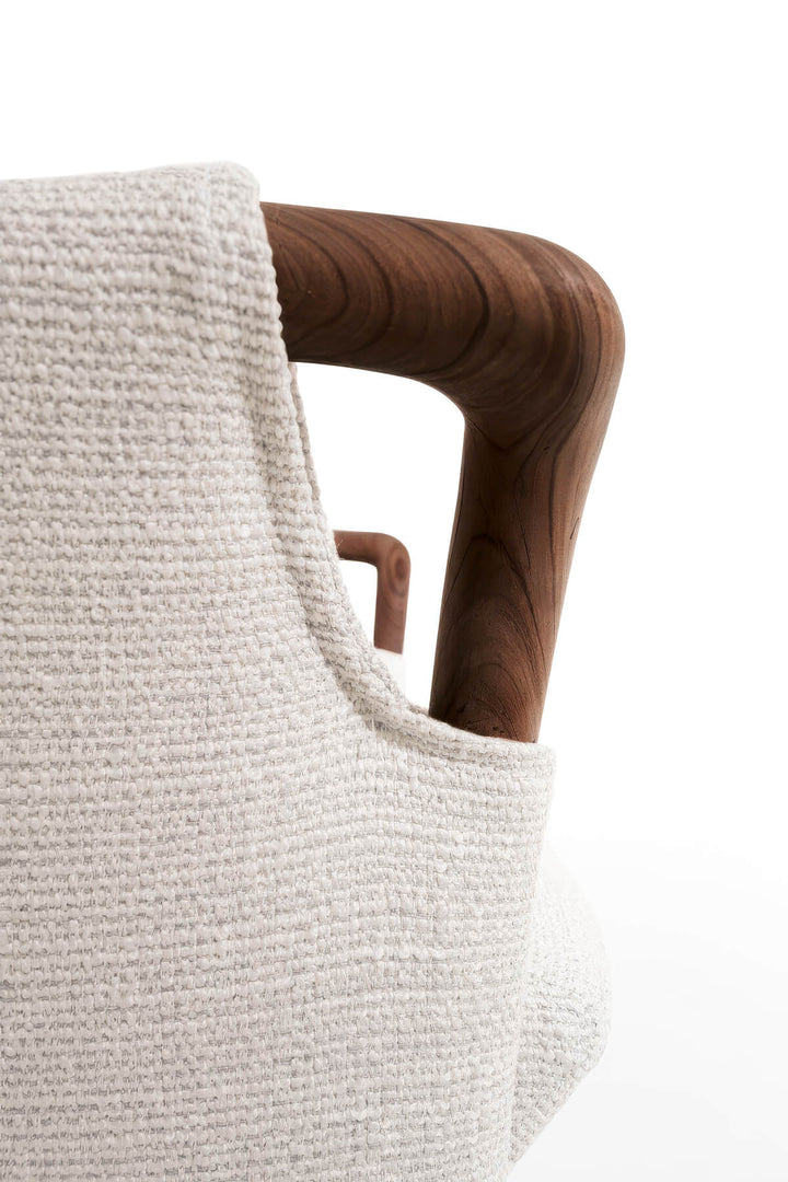 Progetti Silky Armchair Chairs & Armchairs Giorgetti