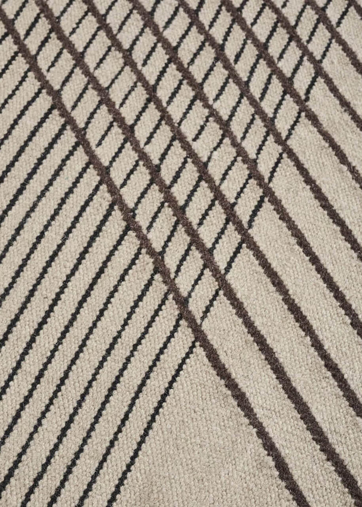 RD Grid Kilim Rug Rugs Amini