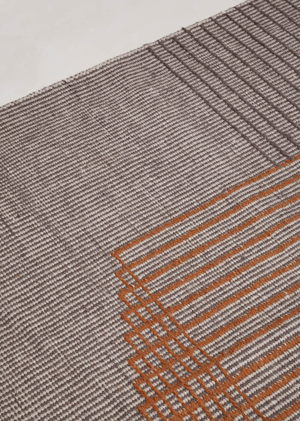 RD Trace Rug Rugs Amini