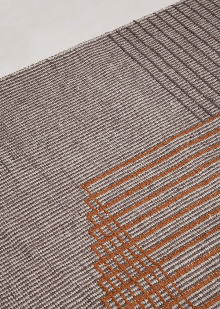 RD Trace Rug Rugs Amini