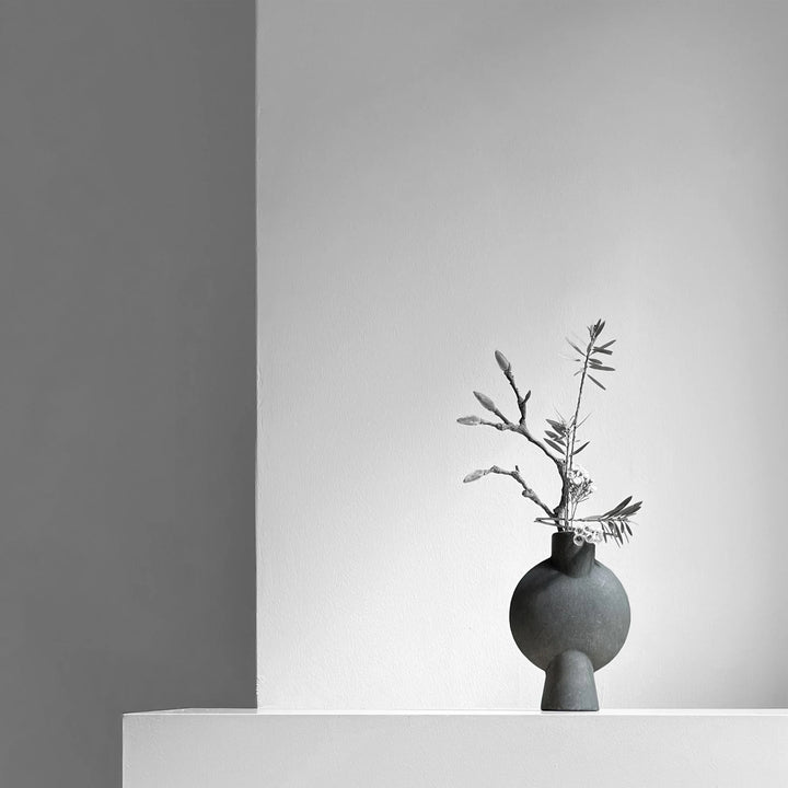 Sphere Vase Bubl, Mini - Dark Grey Vases 101 Copenhagen   