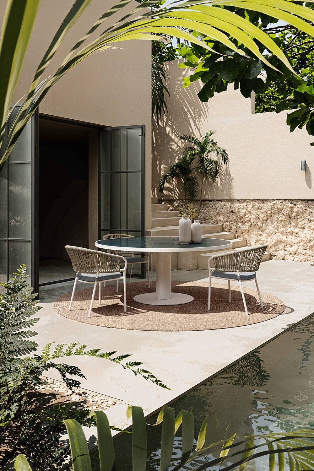 Pantagruel Round Table Fixed Tables Atmosphera