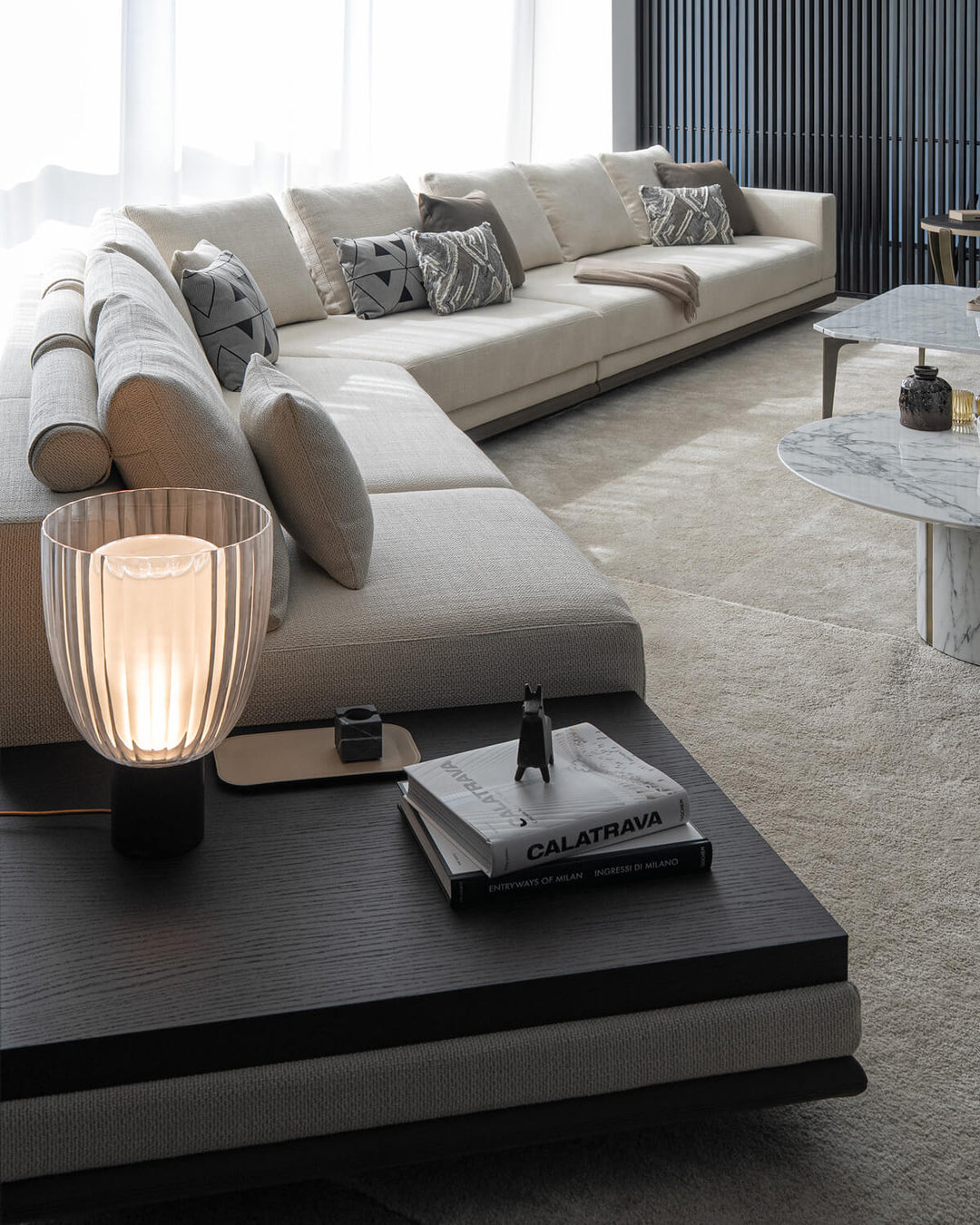 Saphir Sectional