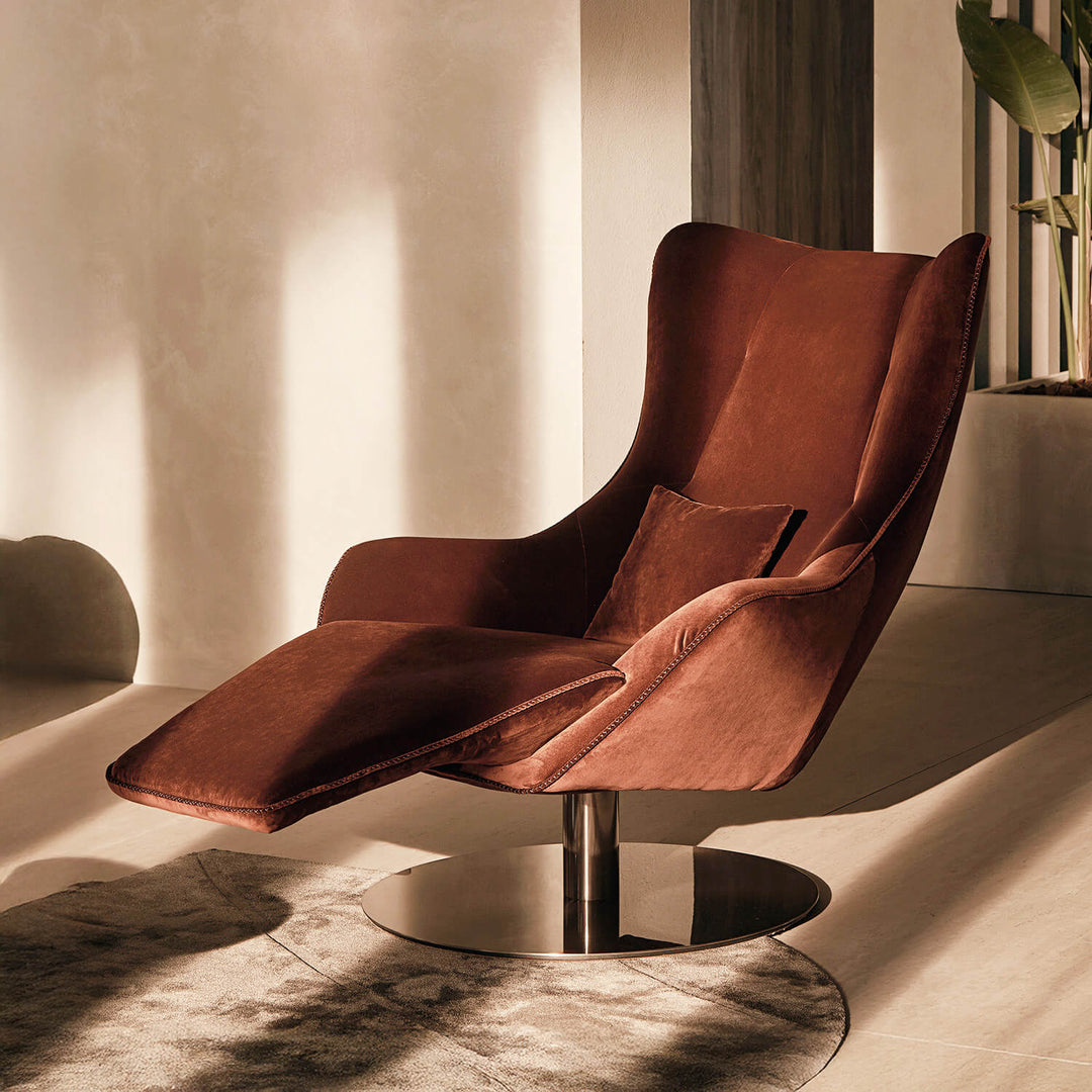 Selfless Lounge Chair Lounge Chairs Visionnaire