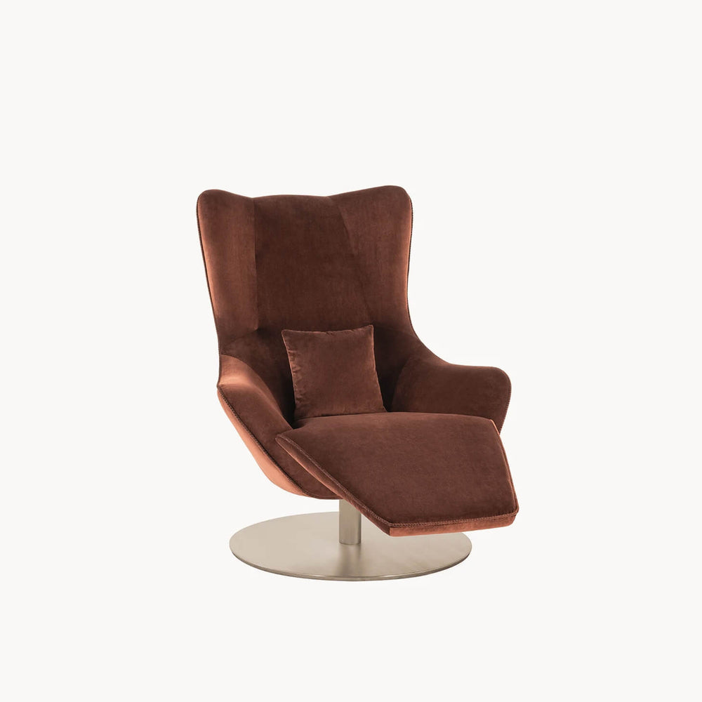 Selfless Lounge Chair Lounge Chairs Visionnaire