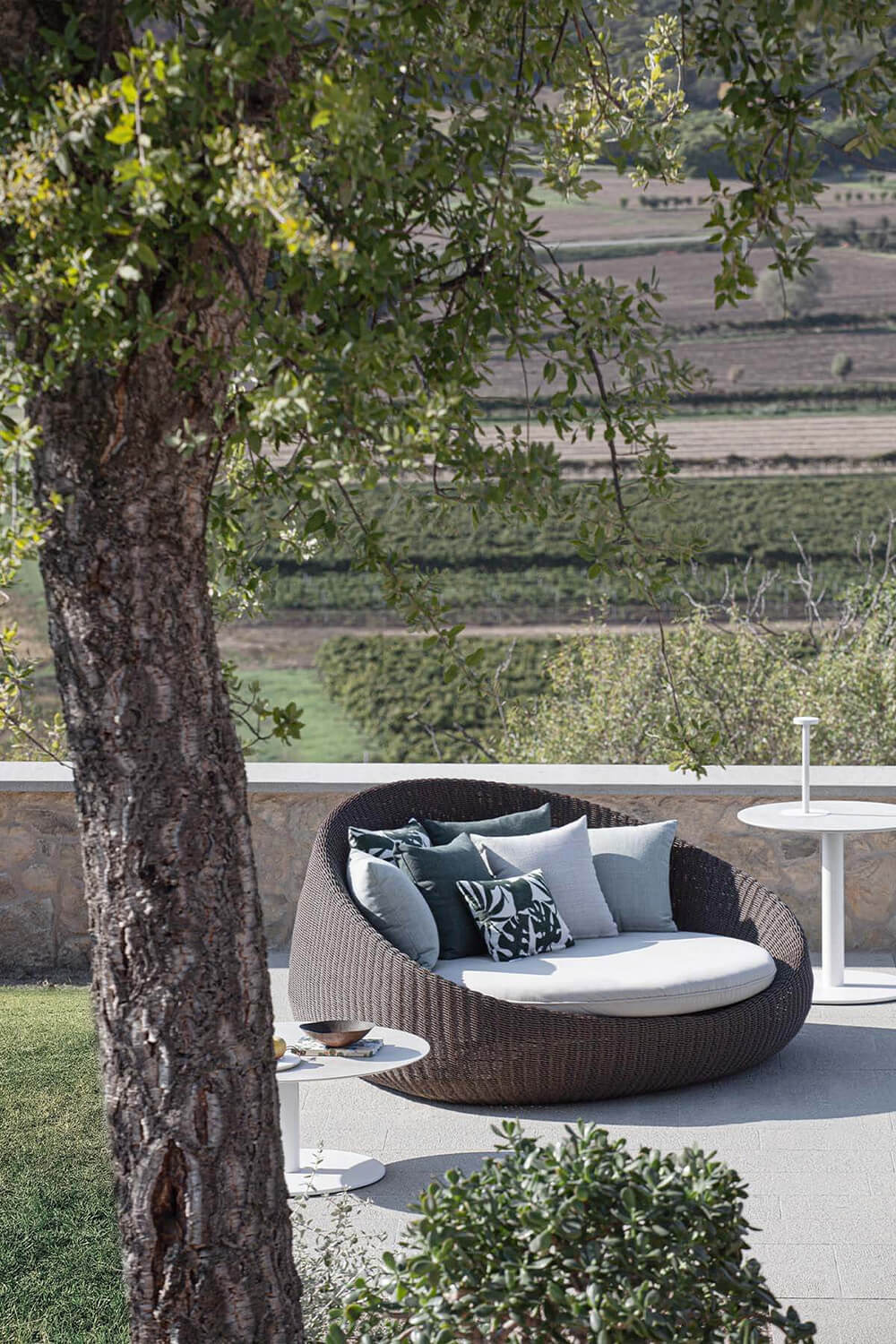 Dream Side Table Smart Powder Coffee Tables & Side Tables Atmosphera