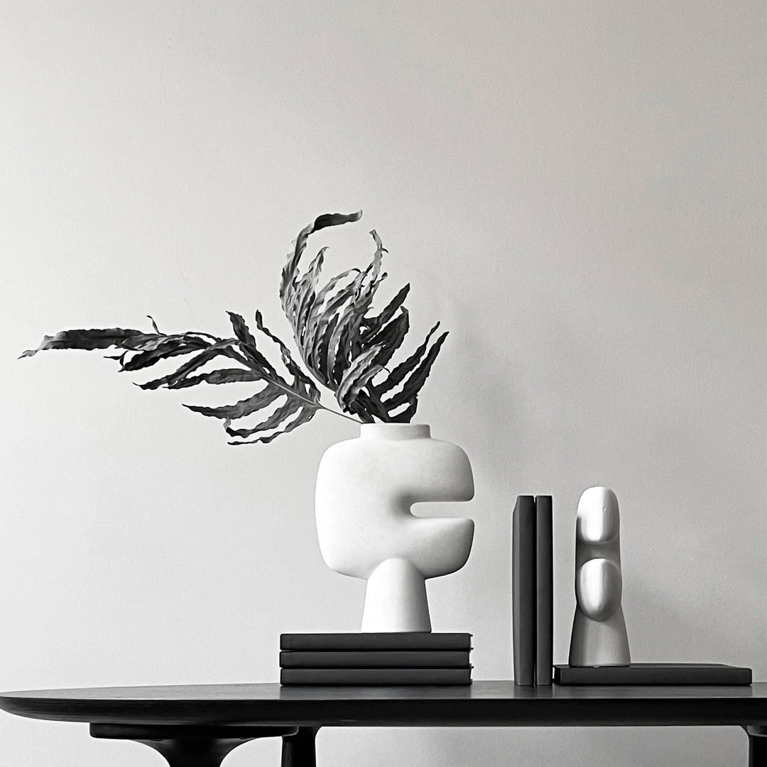 Tribal Vase, Medio - Bone White Vases 101 Copenhagen   