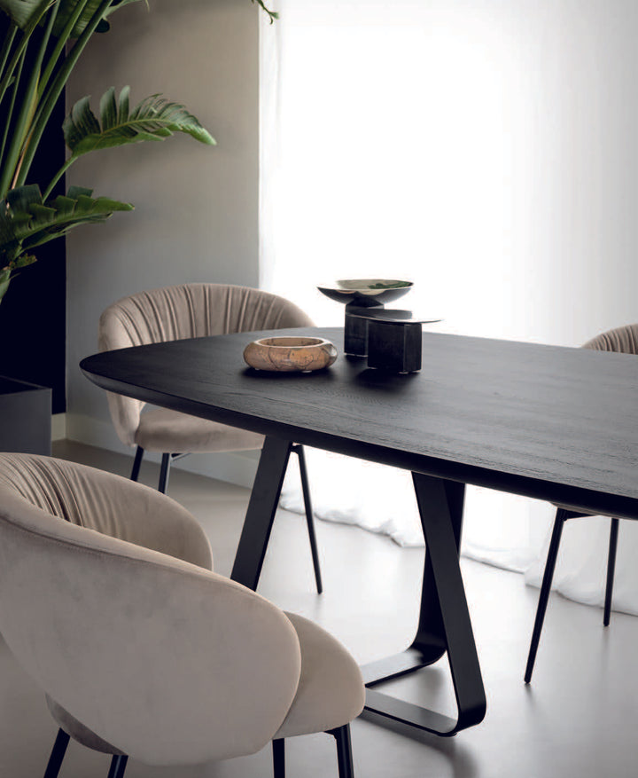 Sunshine Table With Wooden Elliptical top and Metal Base  Calligaris   